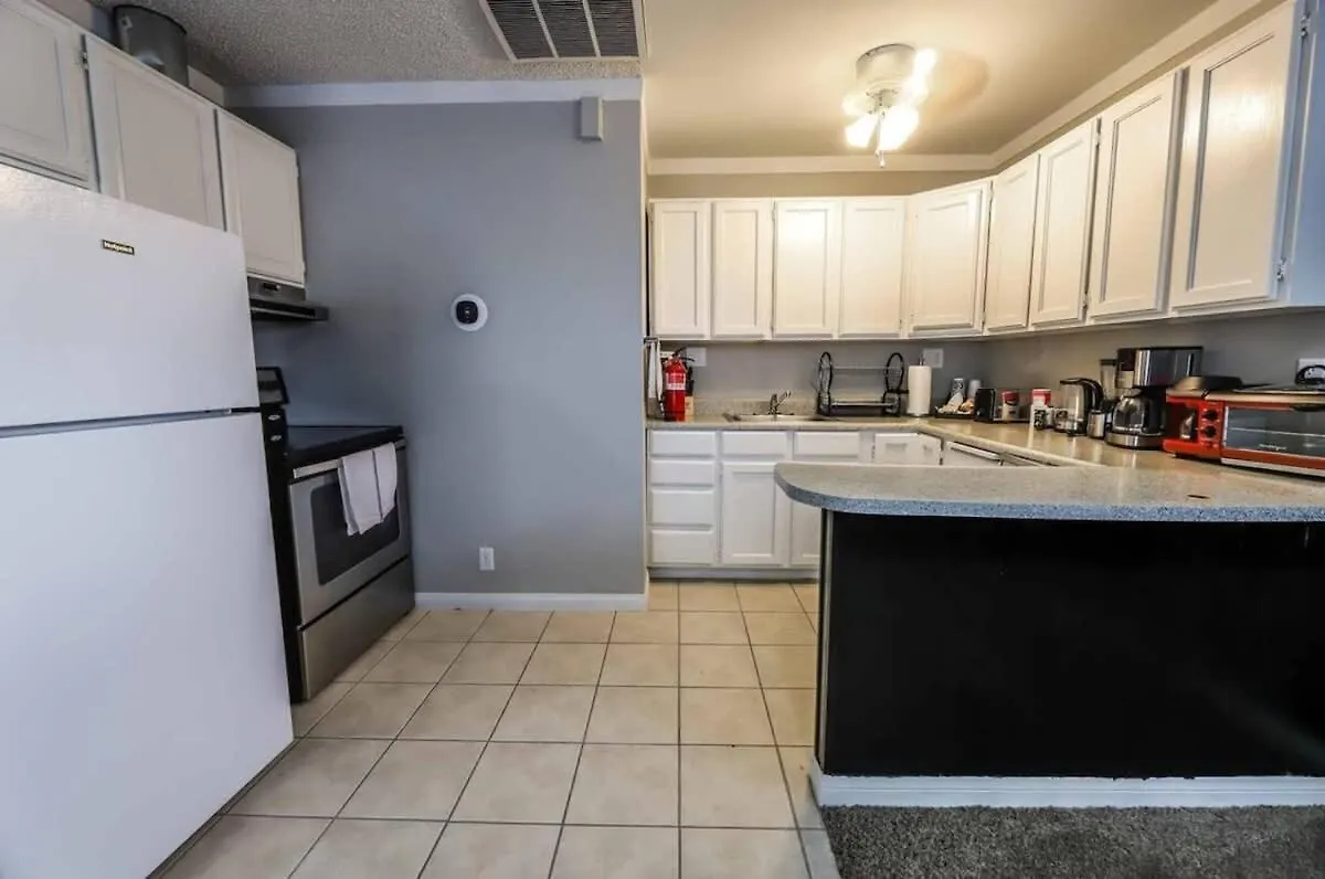 Urban Retreat Near Iconic Las Vegas Attractions USA