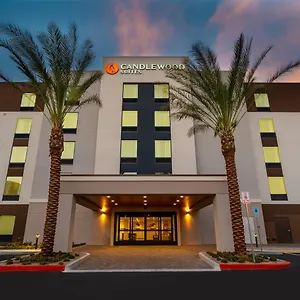 Candlewood - Vegas - E Tropicana Hotel