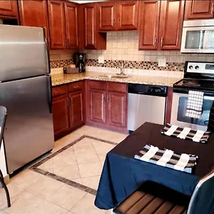 Apartment Minutes From Strip, Las Vegas