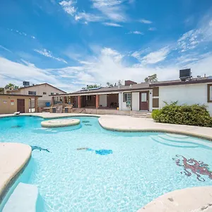 Apartment 16 Large Studio With Kitchenette, Las Vegas